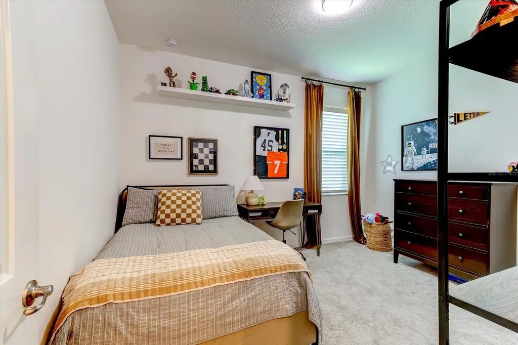 2403 Natoma Boulevard Mount Dora FL 32757