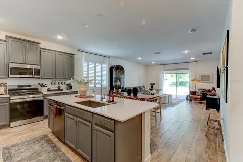 2403 Natoma Boulevard Mount Dora FL 32757