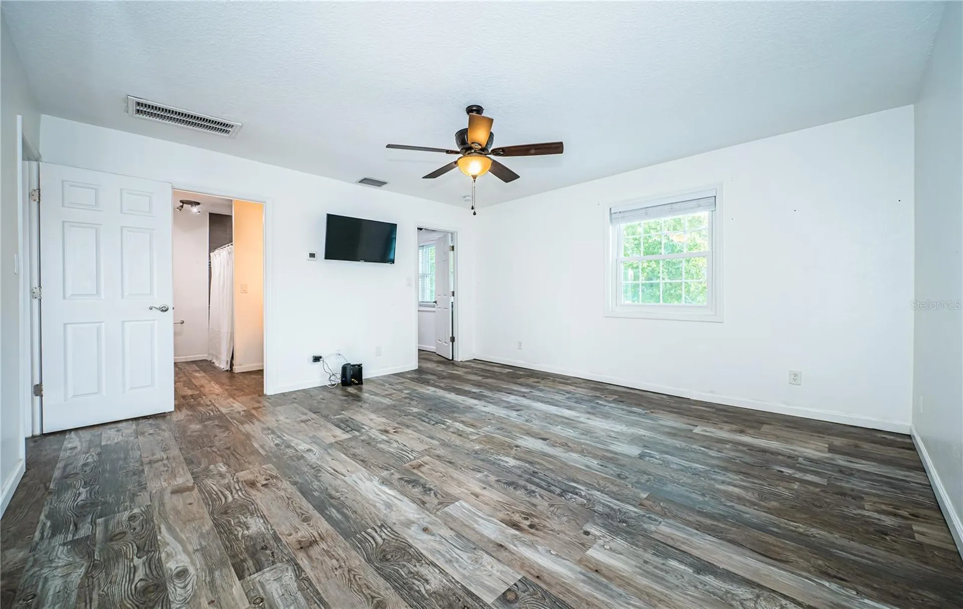 149 Seahorse Drive SE St Petersburg FL 33705
