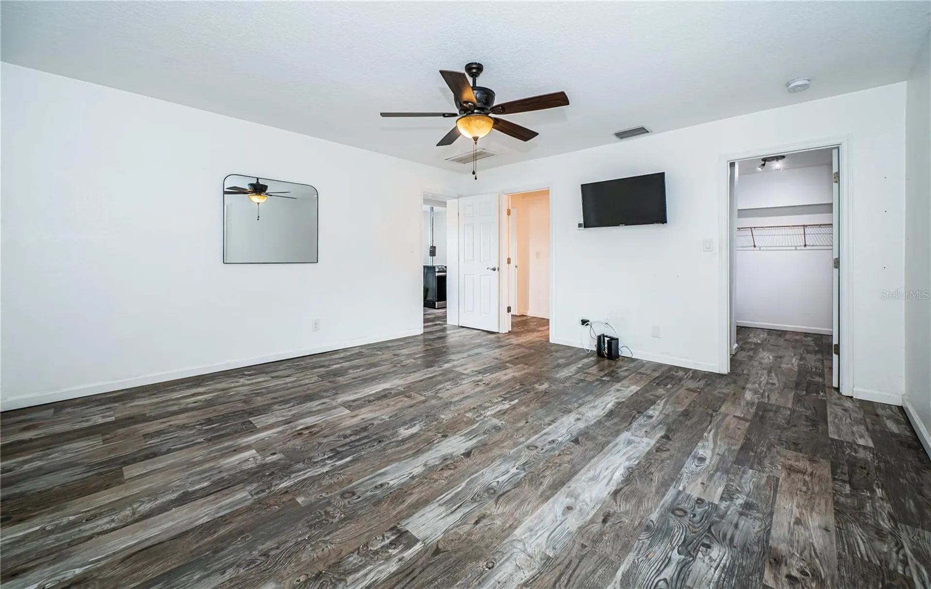 149 Seahorse Drive SE St Petersburg FL 33705