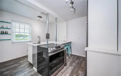 149 Seahorse Drive SE St Petersburg FL 33705