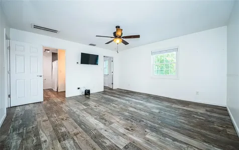 149 Seahorse Drive SE St Petersburg FL 33705