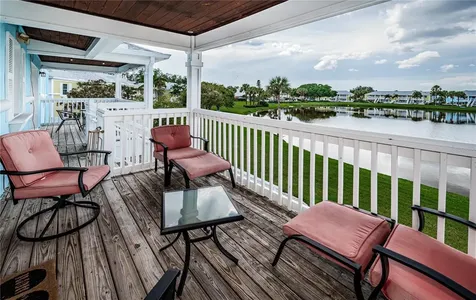 149 Seahorse Drive SE St Petersburg FL 33705