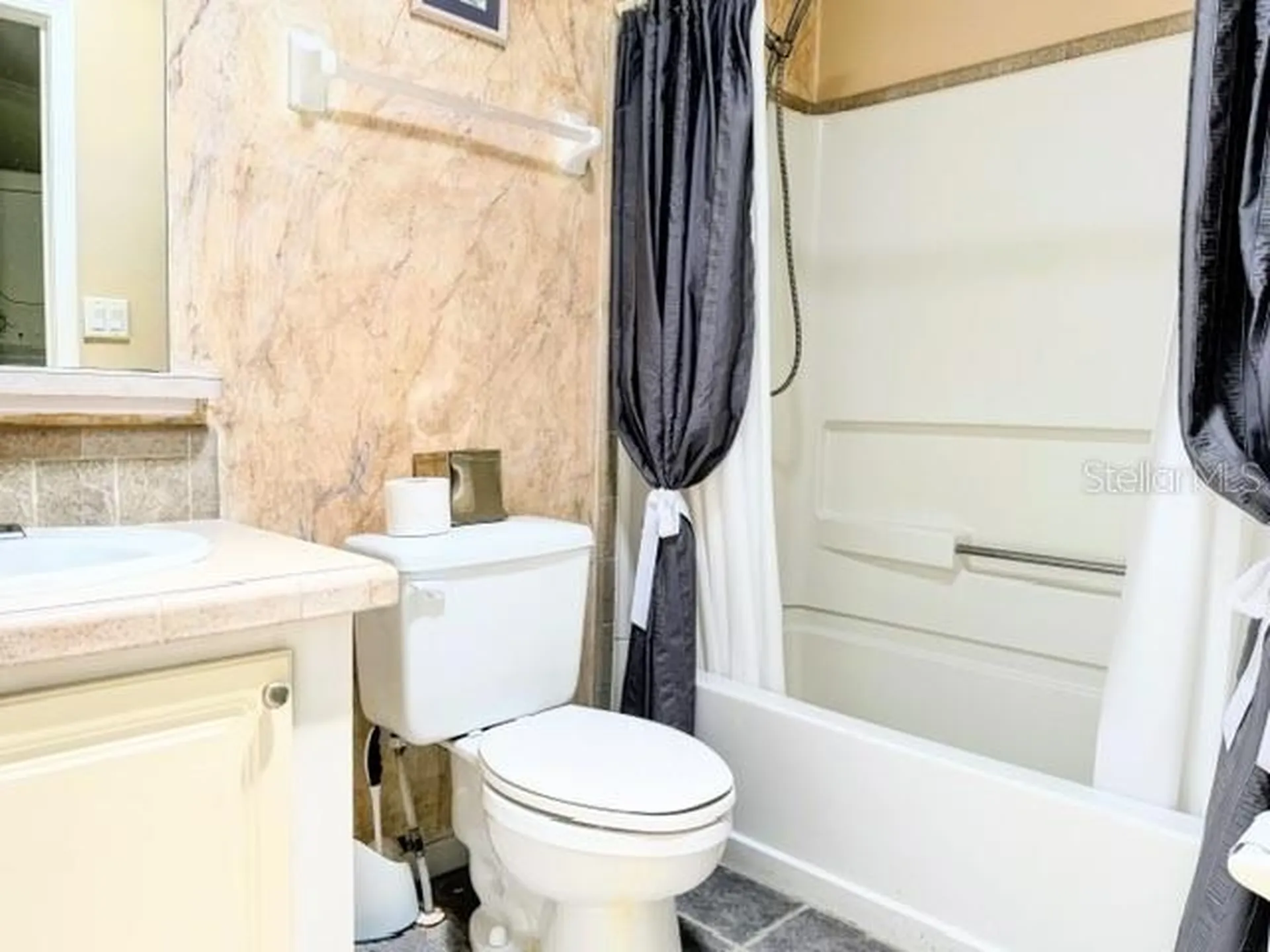805 S Waterway Venice FL 34285
