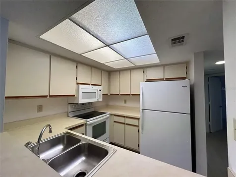 19505 Quesada Avenue Port Charlotte FL 33948
