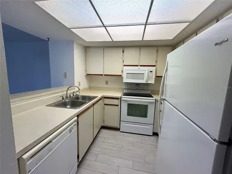 19505 Quesada Avenue Port Charlotte FL 33948