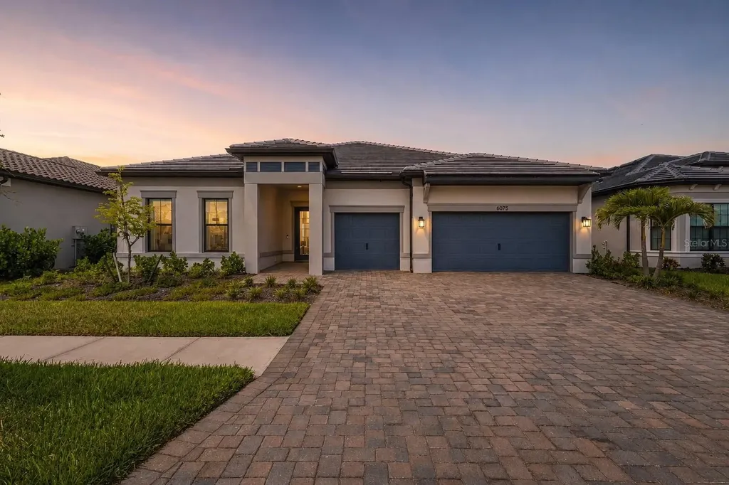 6075 Sawgrass Lake Court Nokomis FL 34275
