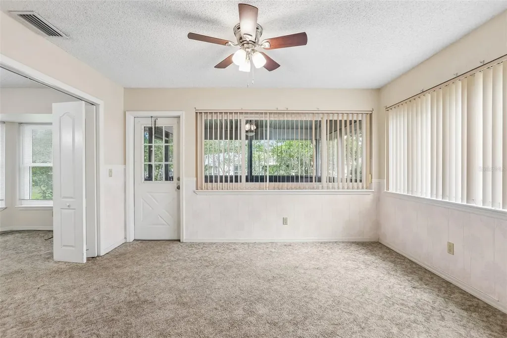 6540 Foxmoor Drive Zephyrhills FL 33542