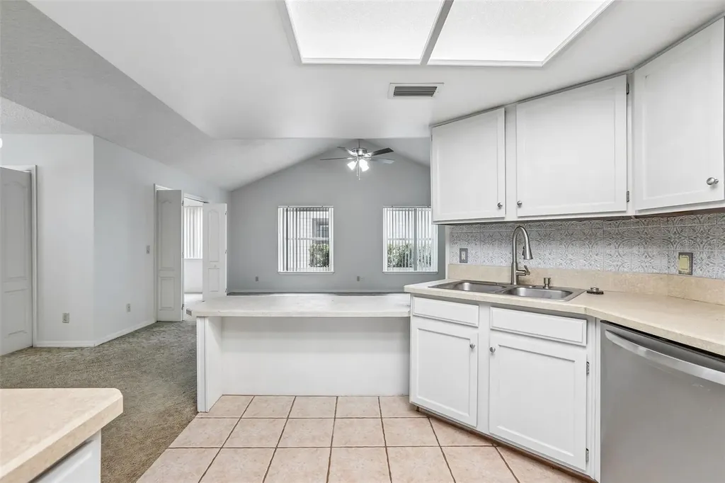 6540 Foxmoor Drive Zephyrhills FL 33542