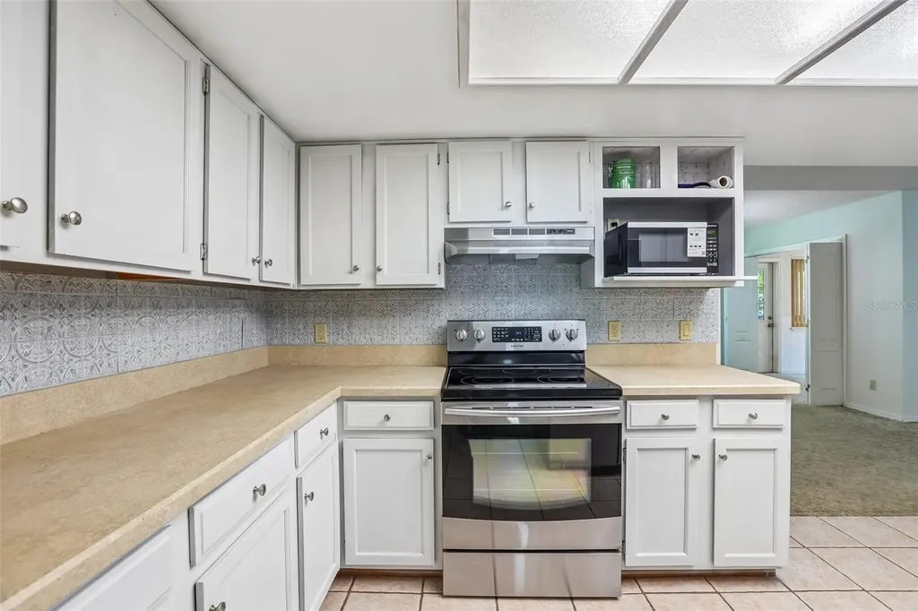6540 Foxmoor Drive Zephyrhills FL 33542