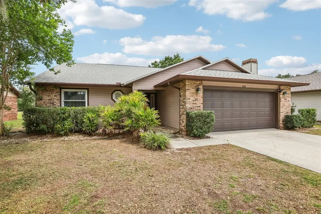 6540 Foxmoor Drive Zephyrhills FL 33542