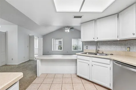 6540 Foxmoor Drive Zephyrhills FL 33542