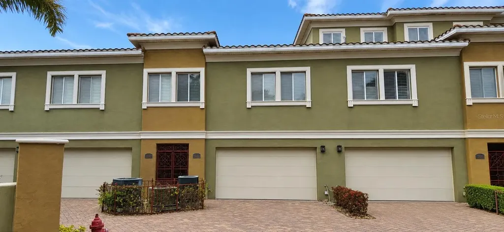 4907 Bayshore Boulevard Tampa FL 33611