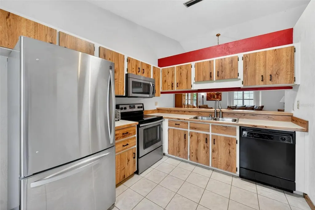 1047 W Samms Avenue Port Orange FL 32129