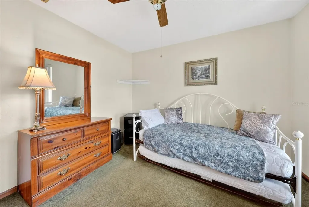 1047 W Samms Avenue Port Orange FL 32129