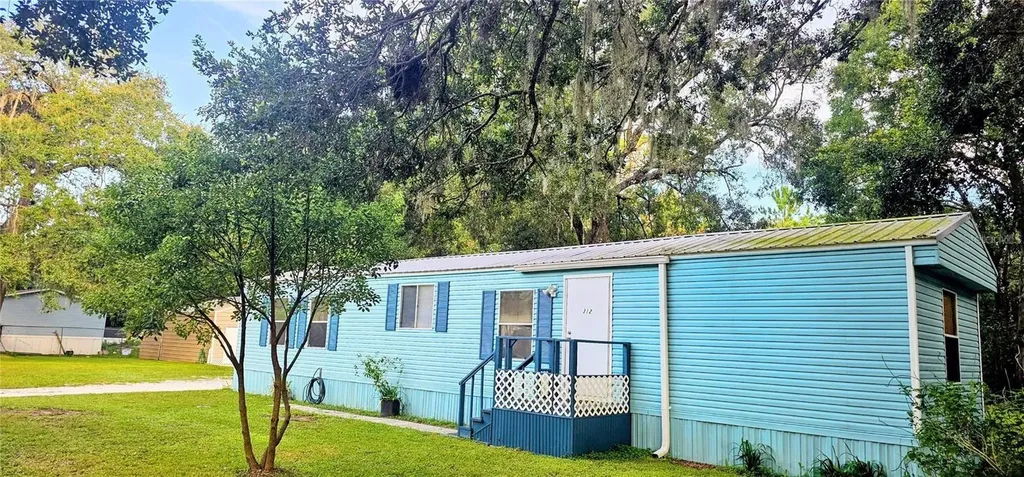 312 Donald Lane Winter Haven FL 33880
