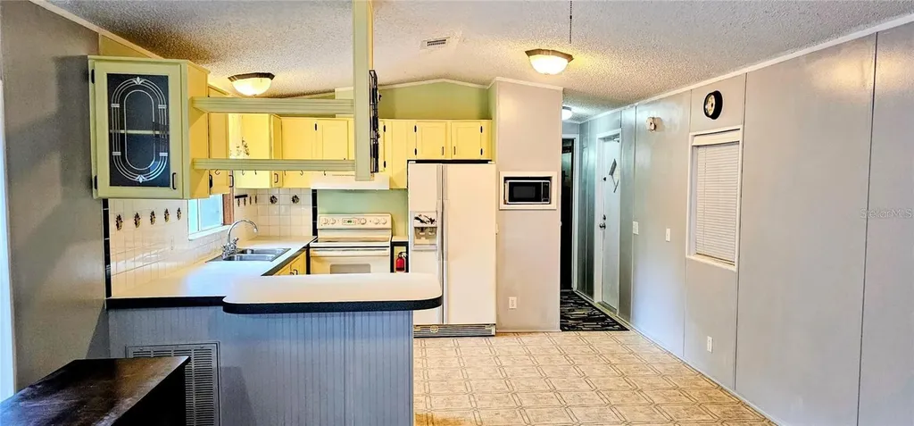 312 Donald Lane Winter Haven FL 33880