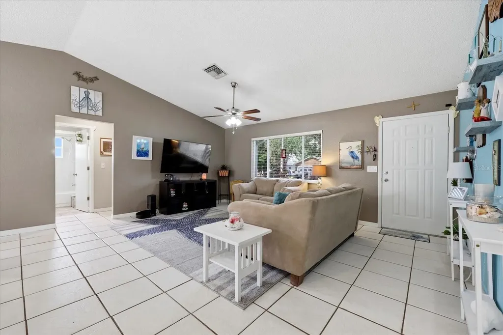 7323 Skyview Avenue New Port Richey FL 34653