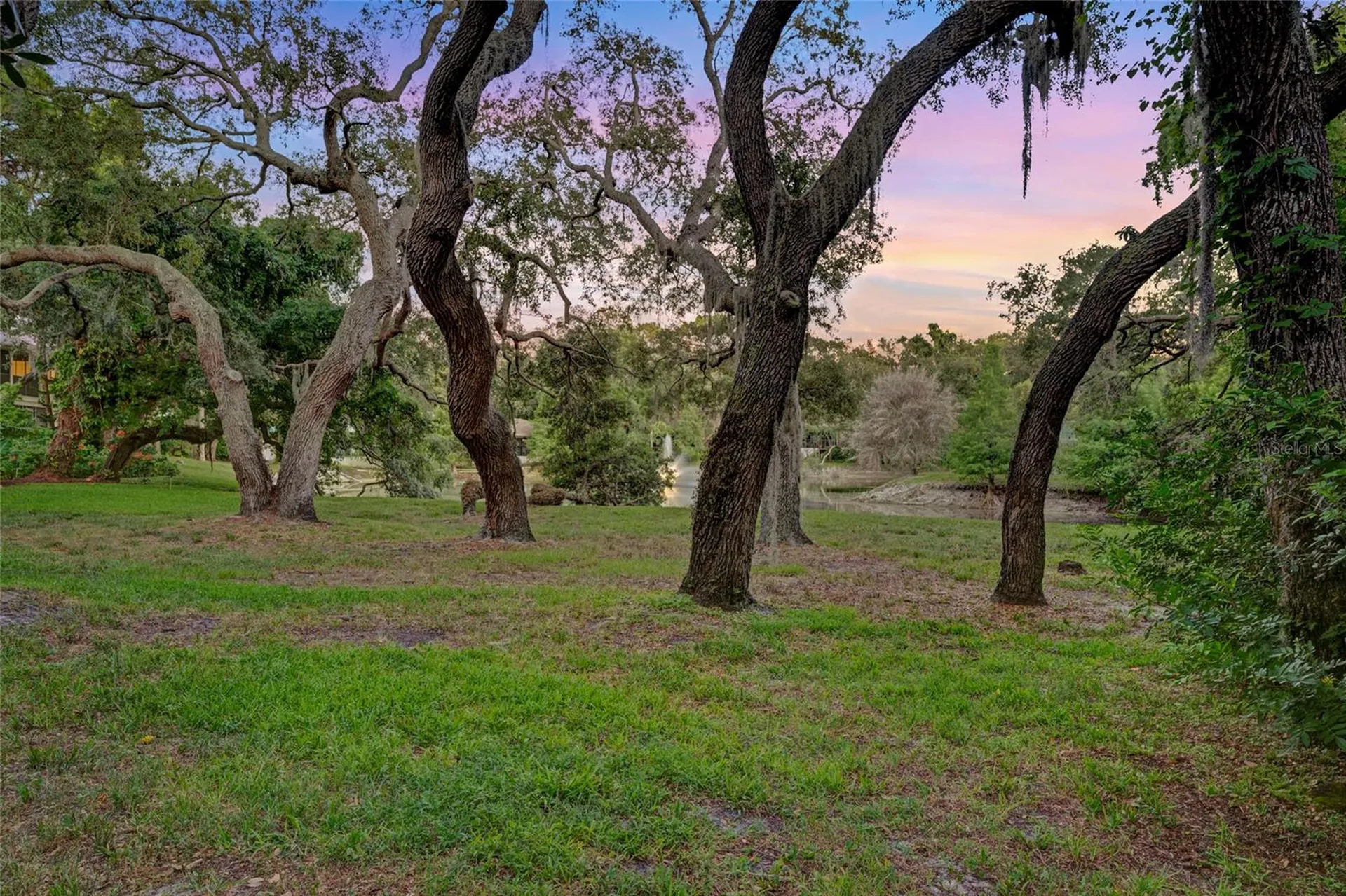 1900 Whispering Way Tarpon Springs FL 34689