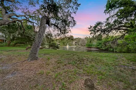 1900 Whispering Way Tarpon Springs FL 34689