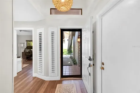 1900 Whispering Way Tarpon Springs FL 34689
