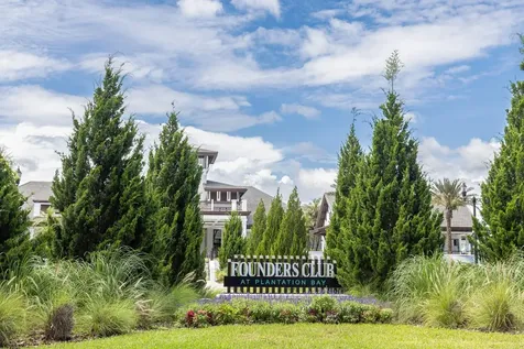 82 Kingsley Place Ormond Beach FL 32174