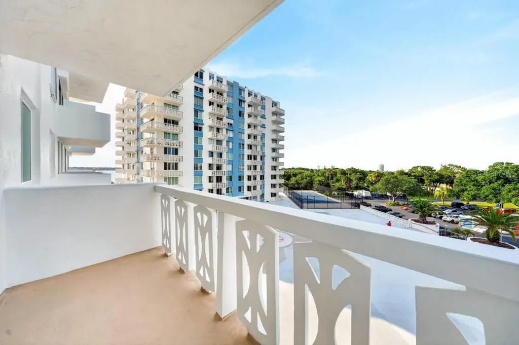 925 N Halifax Avenue Daytona Beach FL 32118