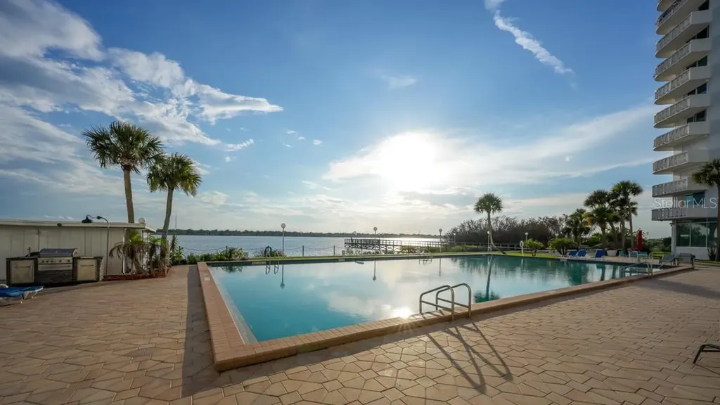 925 N Halifax Avenue Daytona Beach FL 32118