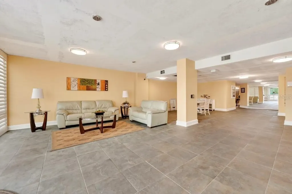 925 N Halifax Avenue Daytona Beach FL 32118