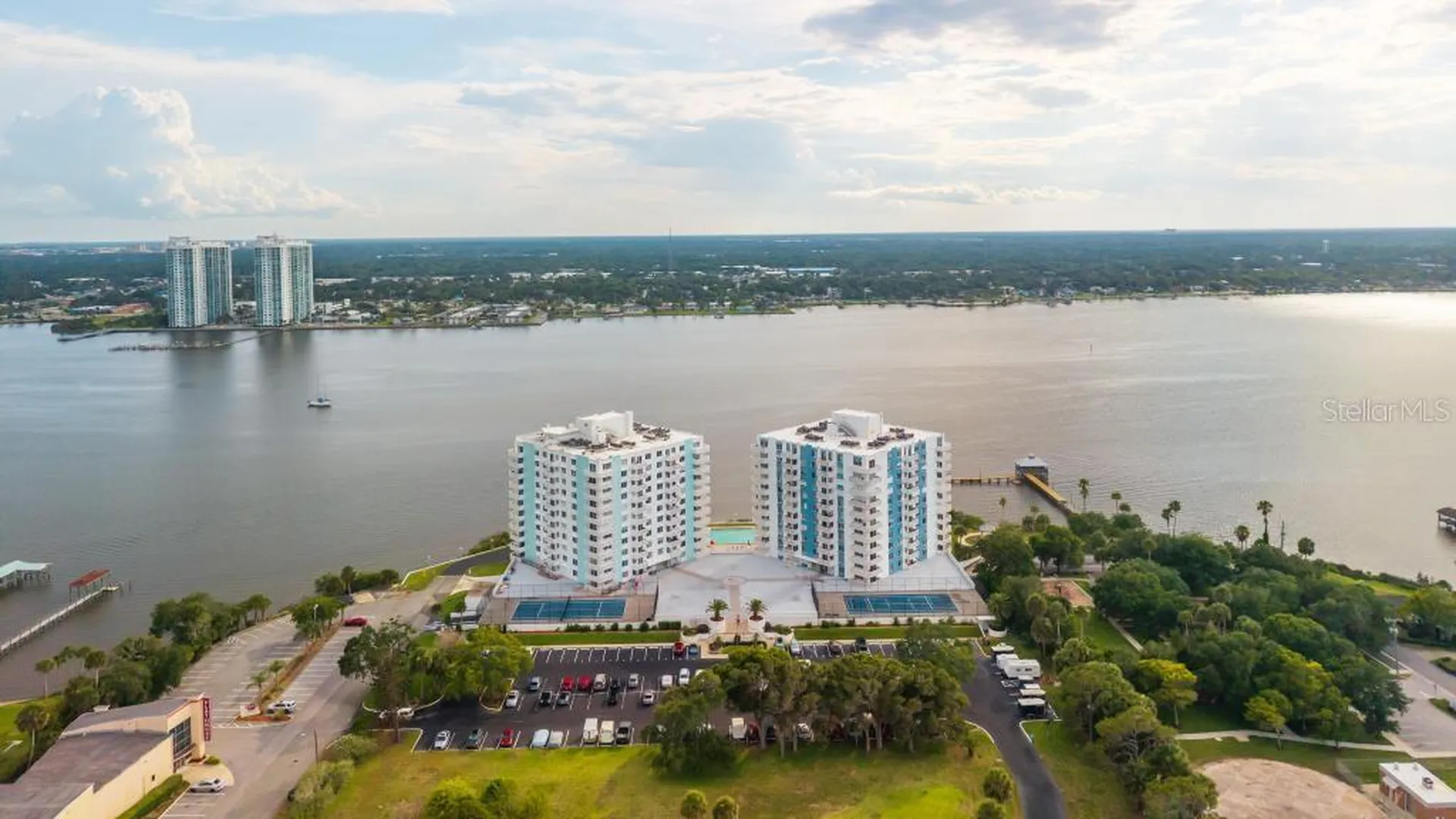 925 N Halifax Avenue Daytona Beach FL 32118