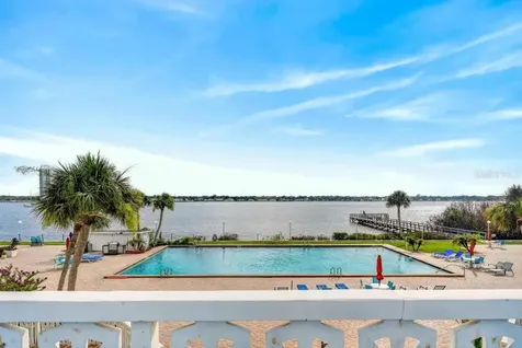 925 N Halifax Avenue Daytona Beach FL 32118