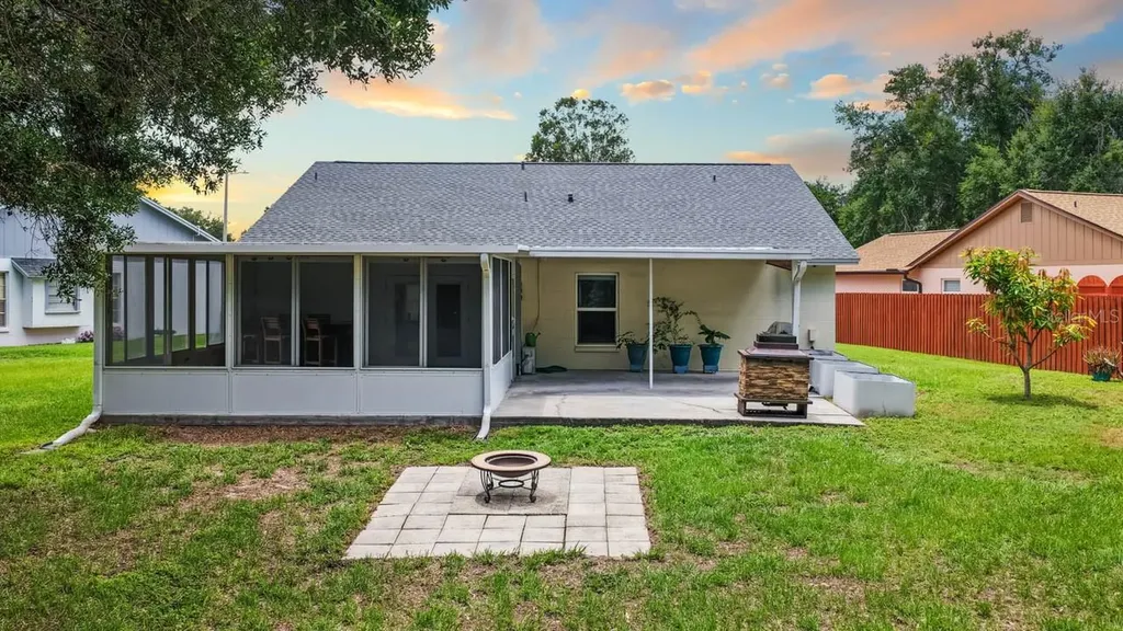 11807 Cedarfield Drive Riverview FL 33579