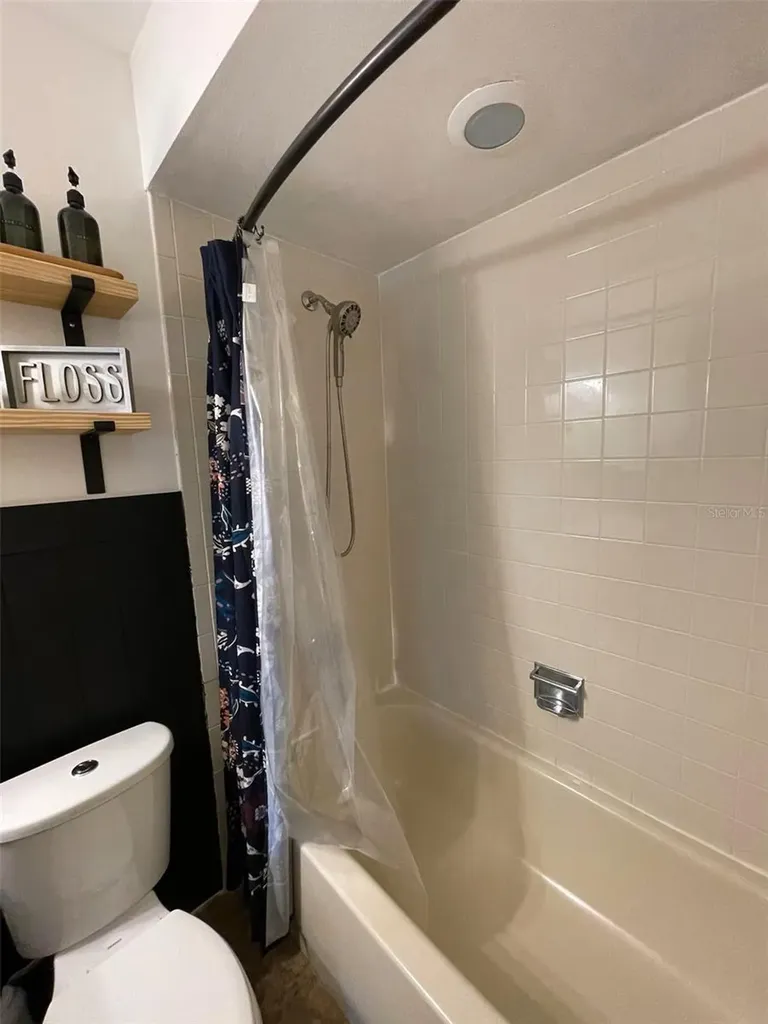 2107 Grove Valley Palm Harbor FL 34683