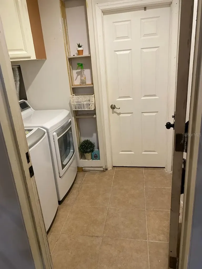 2107 Grove Valley Palm Harbor FL 34683