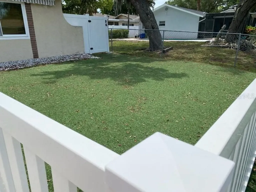 2107 Grove Valley Palm Harbor FL 34683