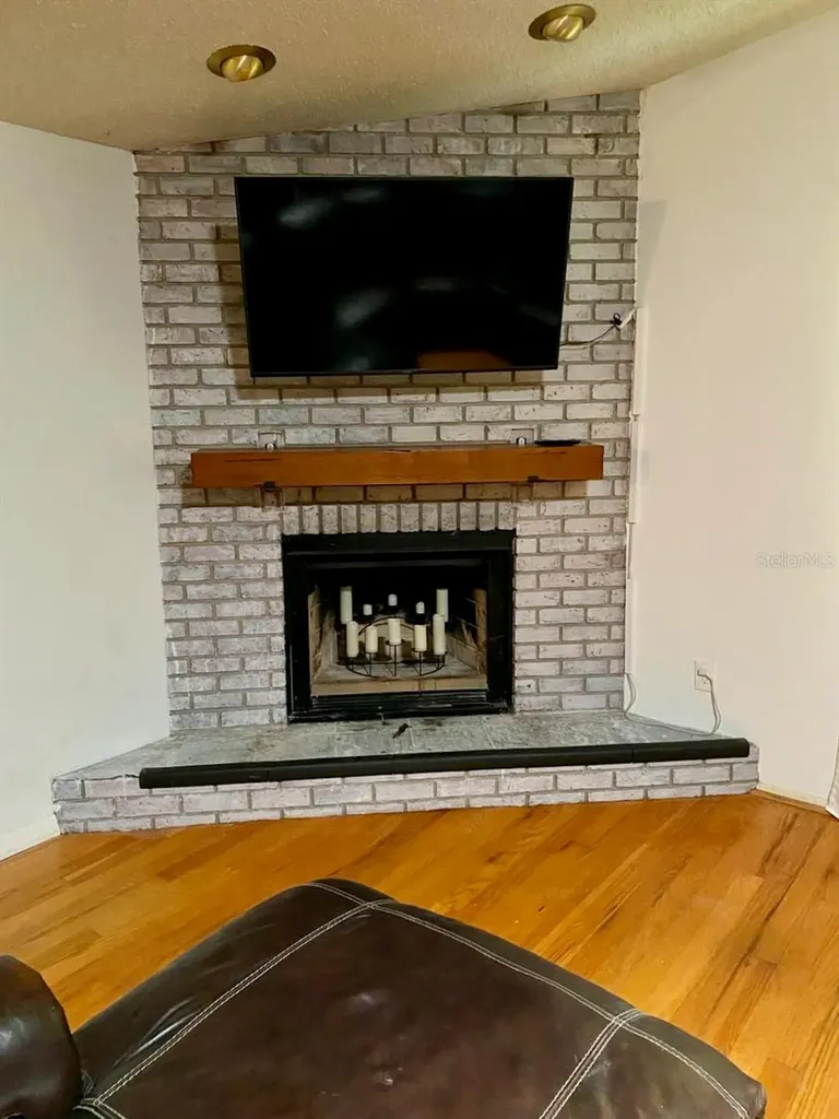 2107 Grove Valley Palm Harbor FL 34683