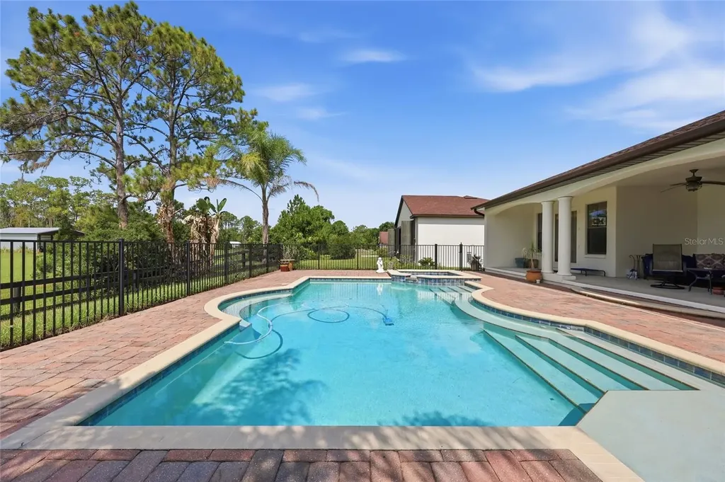 4460 Runway Lane St Cloud FL 34772