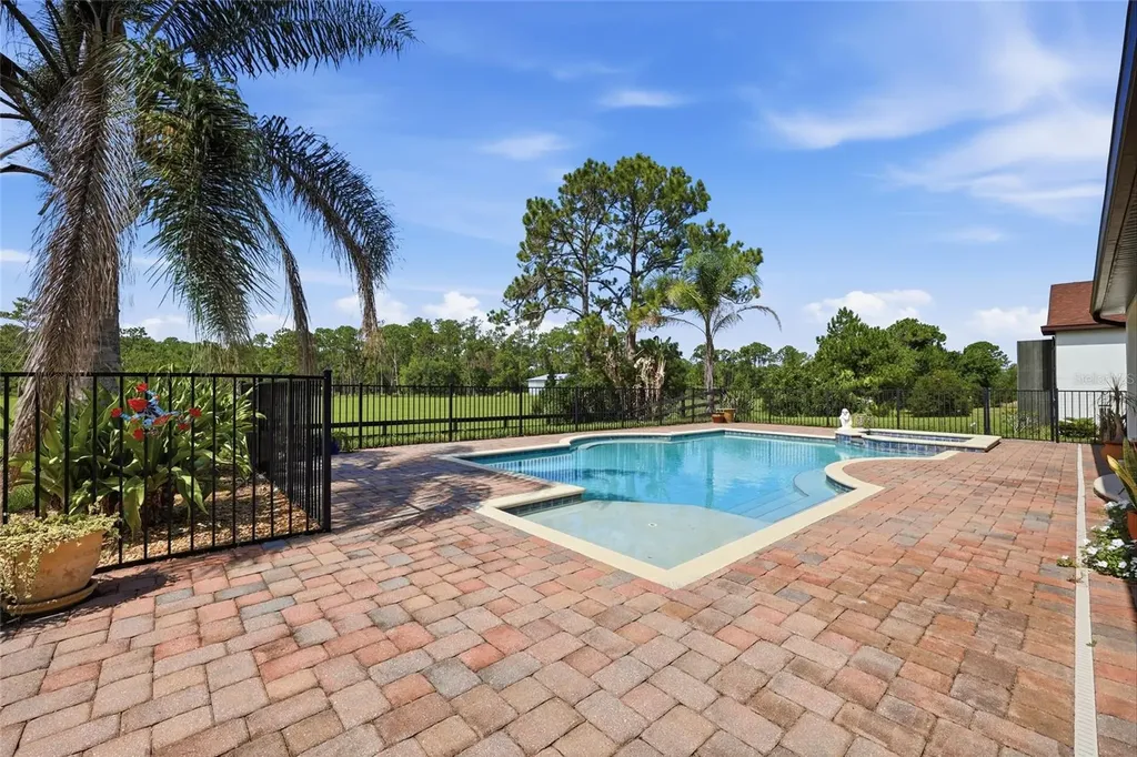 4460 Runway Lane St Cloud FL 34772