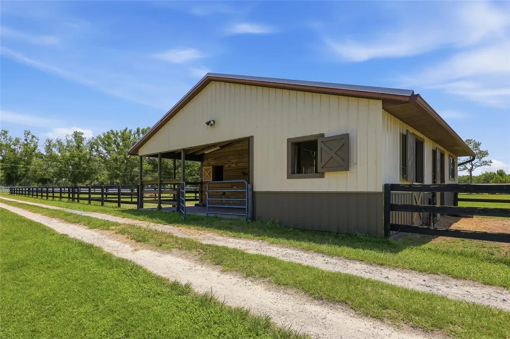 4460 Runway Lane St Cloud FL 34772