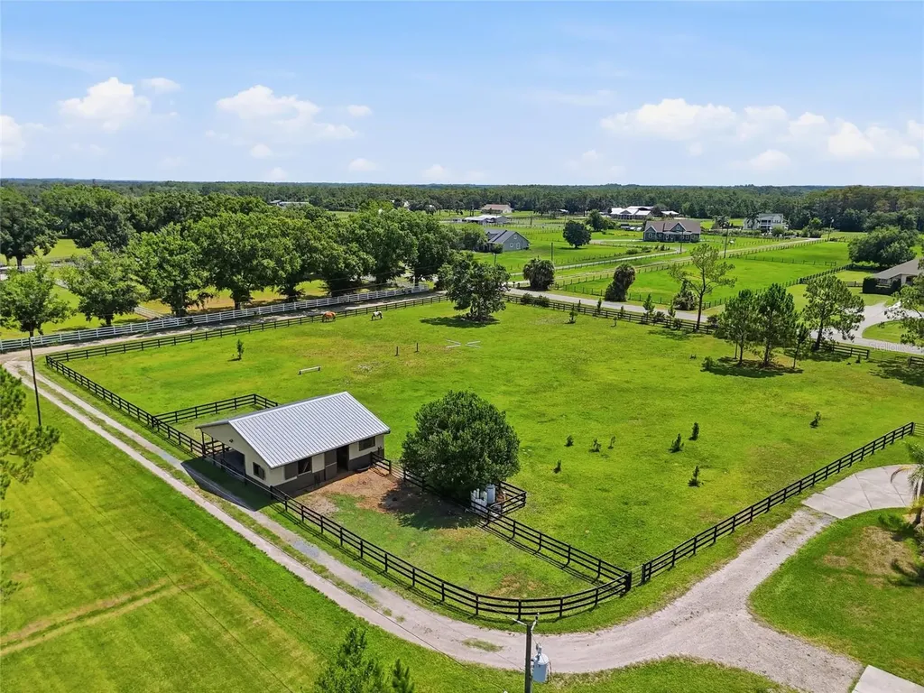 4460 Runway Lane St Cloud FL 34772