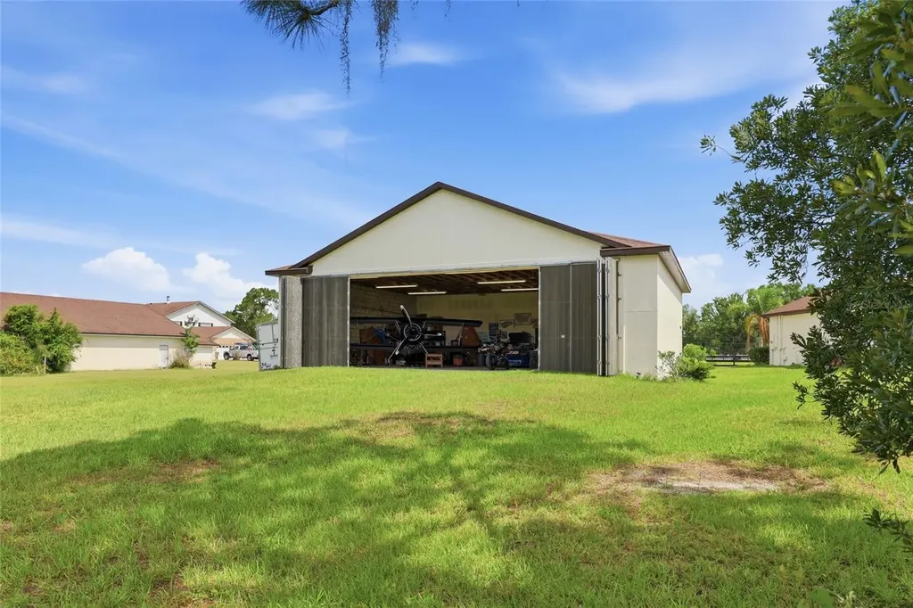 4460 Runway Lane St Cloud FL 34772