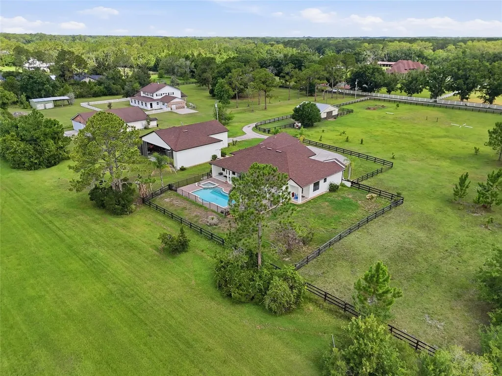 4460 Runway Lane St Cloud FL 34772