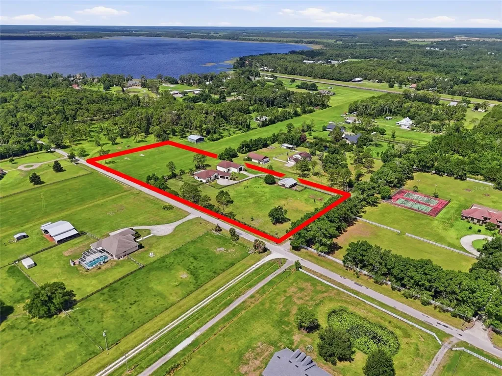 4460 Runway Lane St Cloud FL 34772