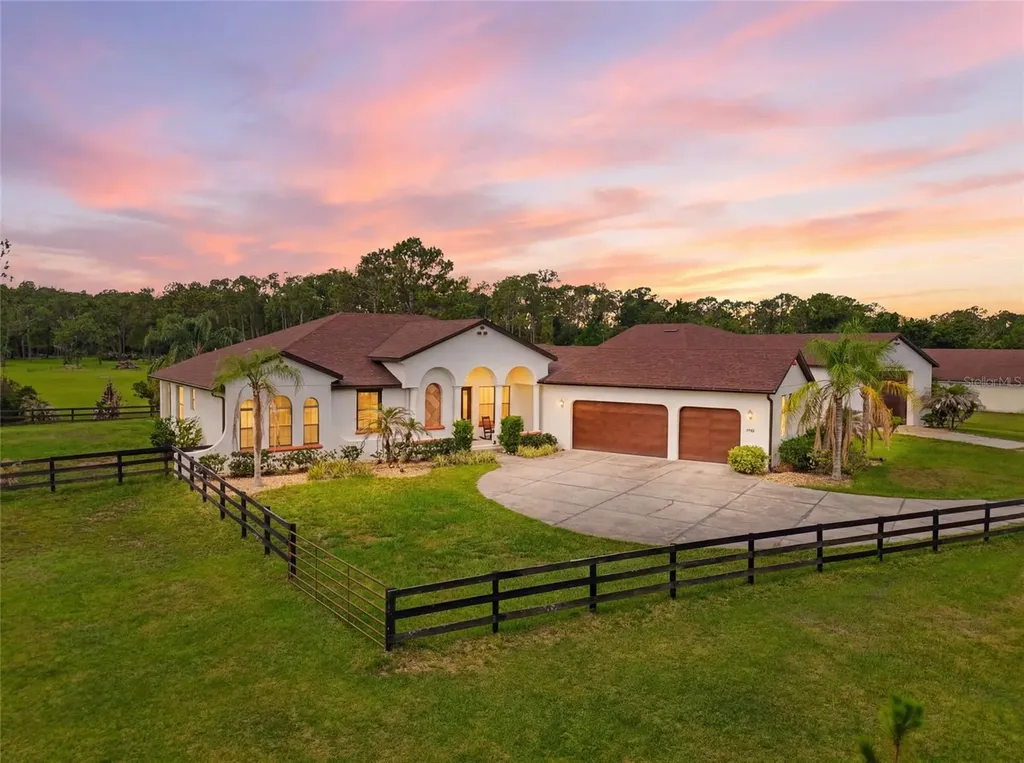 4460 Runway Lane St Cloud FL 34772