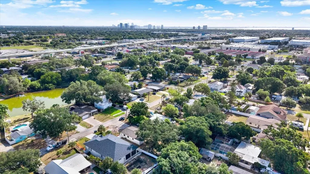 4510 W Price Avenue Tampa FL 33611