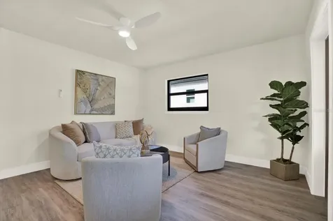 4510 W Price Avenue Tampa FL 33611