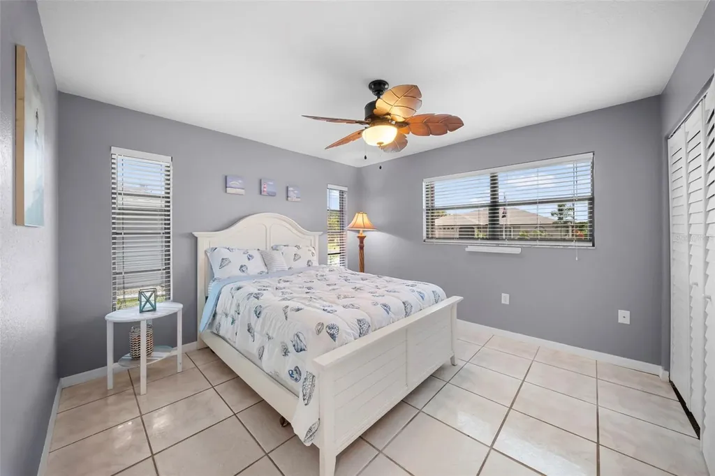 18701 Countryman Avenue Port Charlotte FL 33948