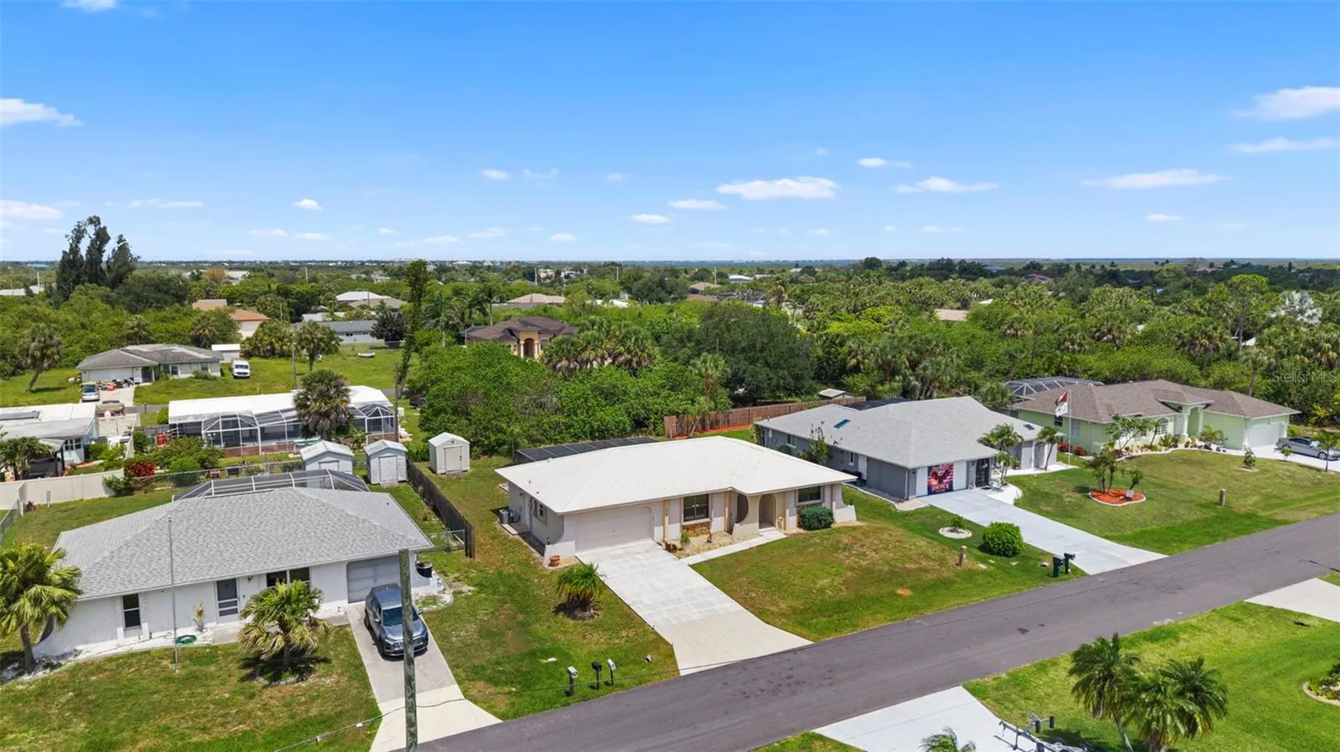 18701 Countryman Avenue Port Charlotte FL 33948