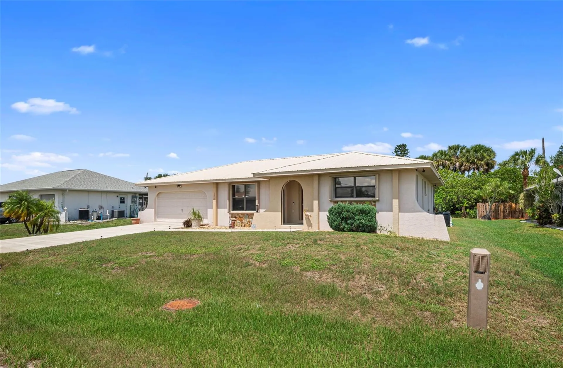 18701 Countryman Avenue Port Charlotte FL 33948