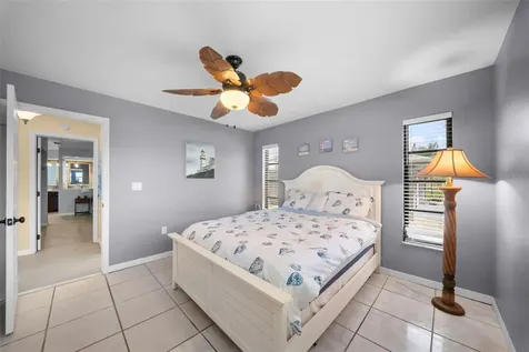 18701 Countryman Avenue Port Charlotte FL 33948